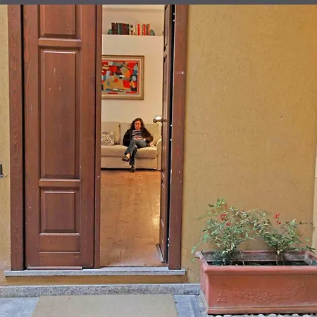 La Casa Nell'isola Milan