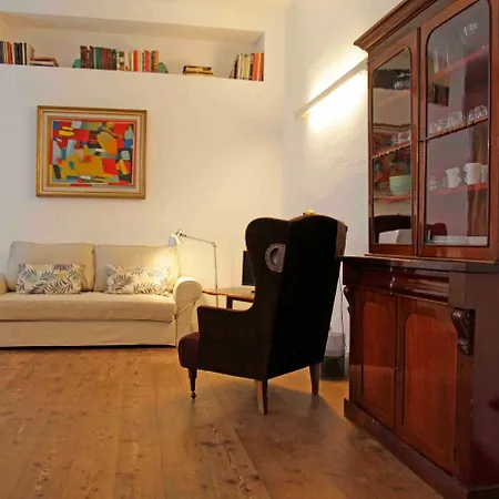 Apartment La Casa Nell'isola